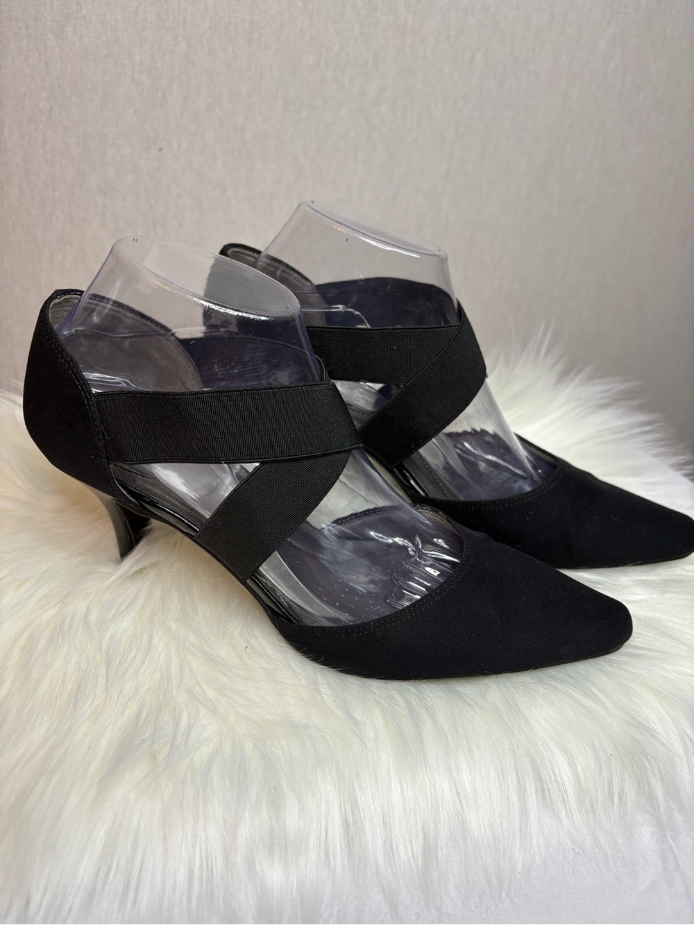 Life Stride Black Pointed-Toe Flats with Crisscross Elastic Strap